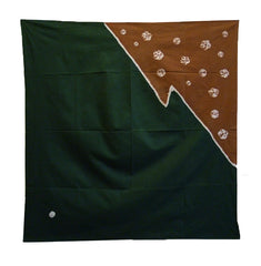 A Beautifully Designed Shibori Dyed Furoshiki: Contemporary