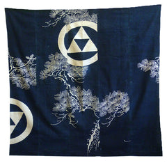 A Repurposed Tsutsugaki Textile: Furoshiki