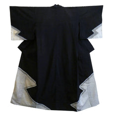 A Shibori Dyed Cotton Kimono: Judicious Decorative Details