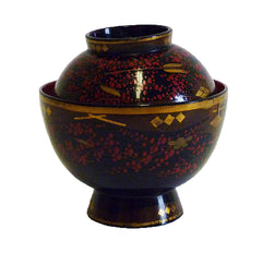 An Elaborately Decorated Lidded Lacquer Bowl #3: Edo Period