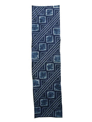 A Length of Stepped-Designed Shibori: Geometry