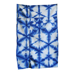 A Wide Stitched Itajime Dyed Loop: Sekka Shibori