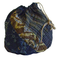 A Lovely Cotton Komebukuro: Swirling Bias Construction