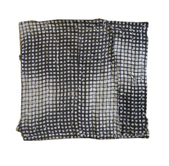 A Black and White Chuusen Dyed Zokin: Pulsing Grid