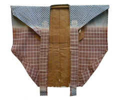 A Beautifully Stencil Dyed Cotton Kataginu: Theater Costume with Gradient Patterns