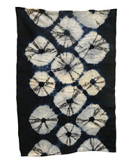 A Boldly Dyed Shibori Cloth: Stitched Loop and Large Scale Shibori