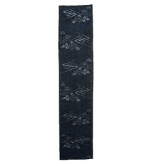 A Length of Picture Kasuri: Unusual Warp of Leftover Yarn